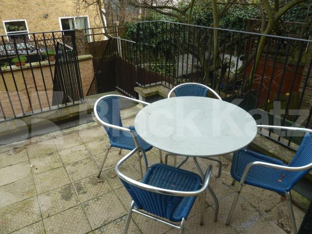 			NEW INSTRUCTION, 2 Bedroom, 1 bath, 1 reception Flat			 Mildmay Road, NEWINGTON GREEN